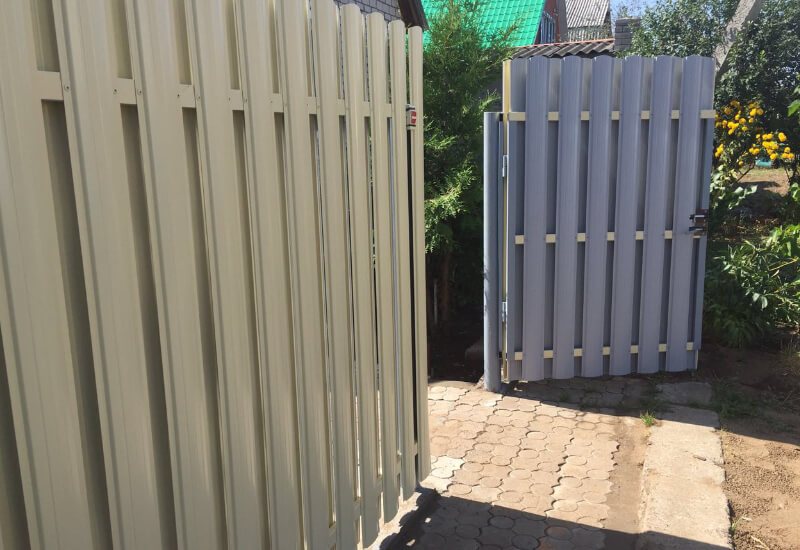 Забор из штакетника цвет RAL1014 бежевый сторона А и Б в Экибастузе фото 3